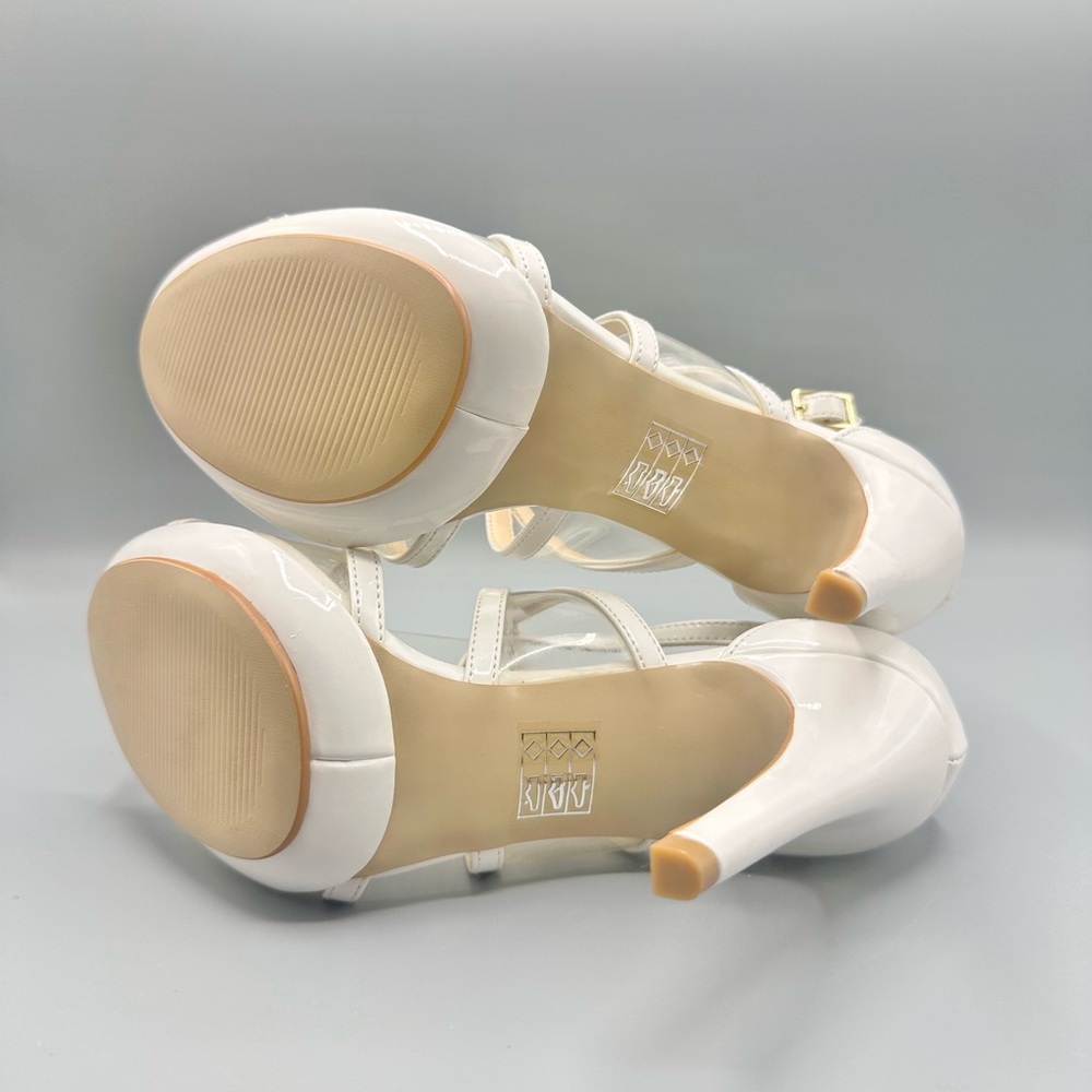 Audrey Brooke Size 8 White Strappy Heels - Picture 4 of 5